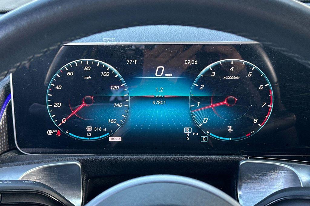 used 2021 Mercedes-Benz GLB 250 car, priced at $25,000