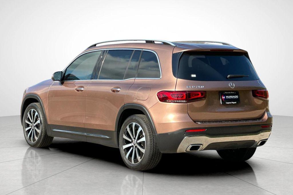 used 2021 Mercedes-Benz GLB 250 car, priced at $25,000