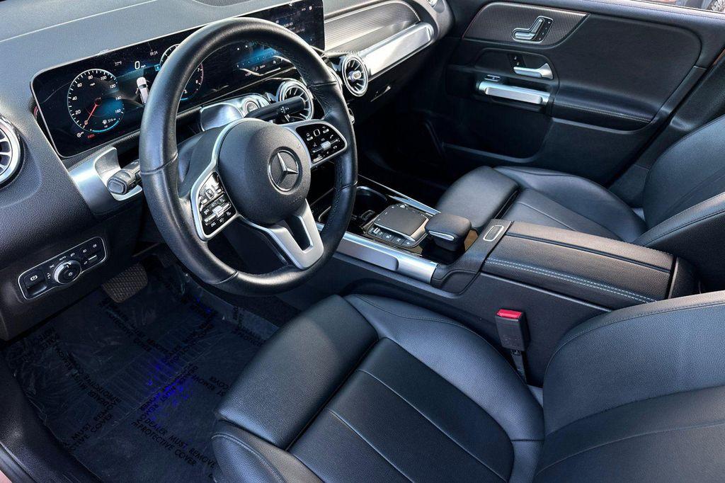 used 2021 Mercedes-Benz GLB 250 car, priced at $25,000