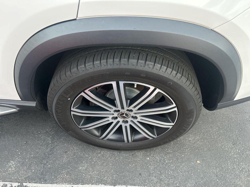 used 2024 Mercedes-Benz GLE 350 car, priced at $54,984