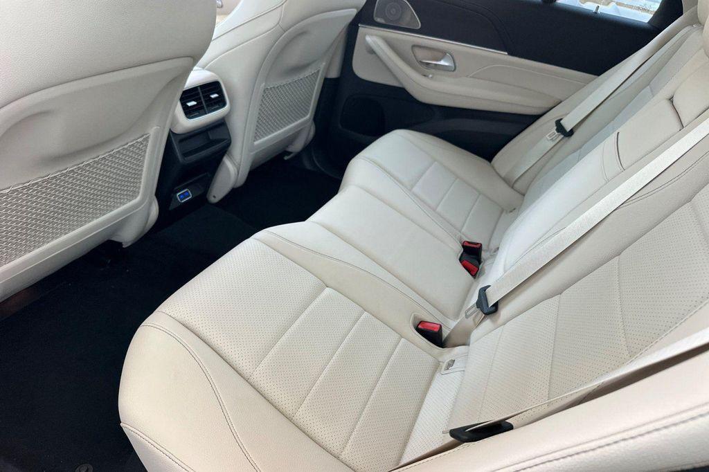 new 2025 Mercedes-Benz GLE 350 car, priced at $70,800
