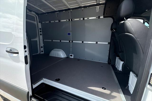 new 2025 Mercedes-Benz Sprinter 2500 car, priced at $59,019