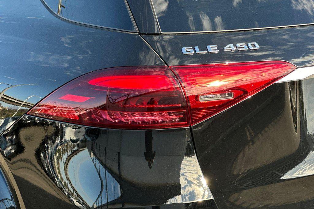 new 2026 Mercedes-Benz GLE 450 car, priced at $78,560