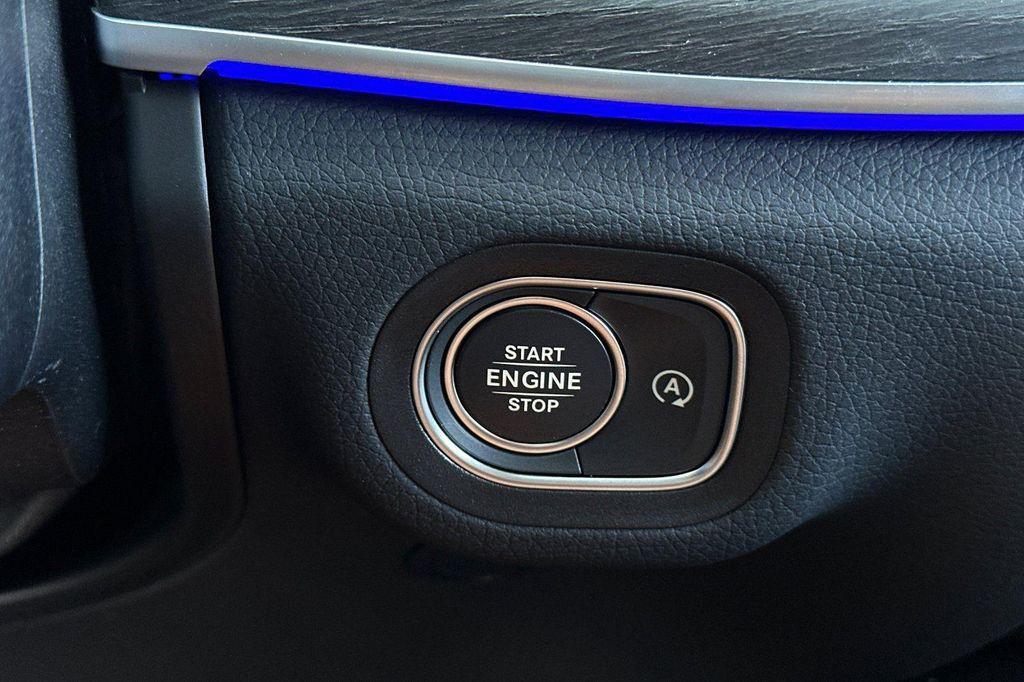 new 2026 Mercedes-Benz GLE 450 car, priced at $78,560