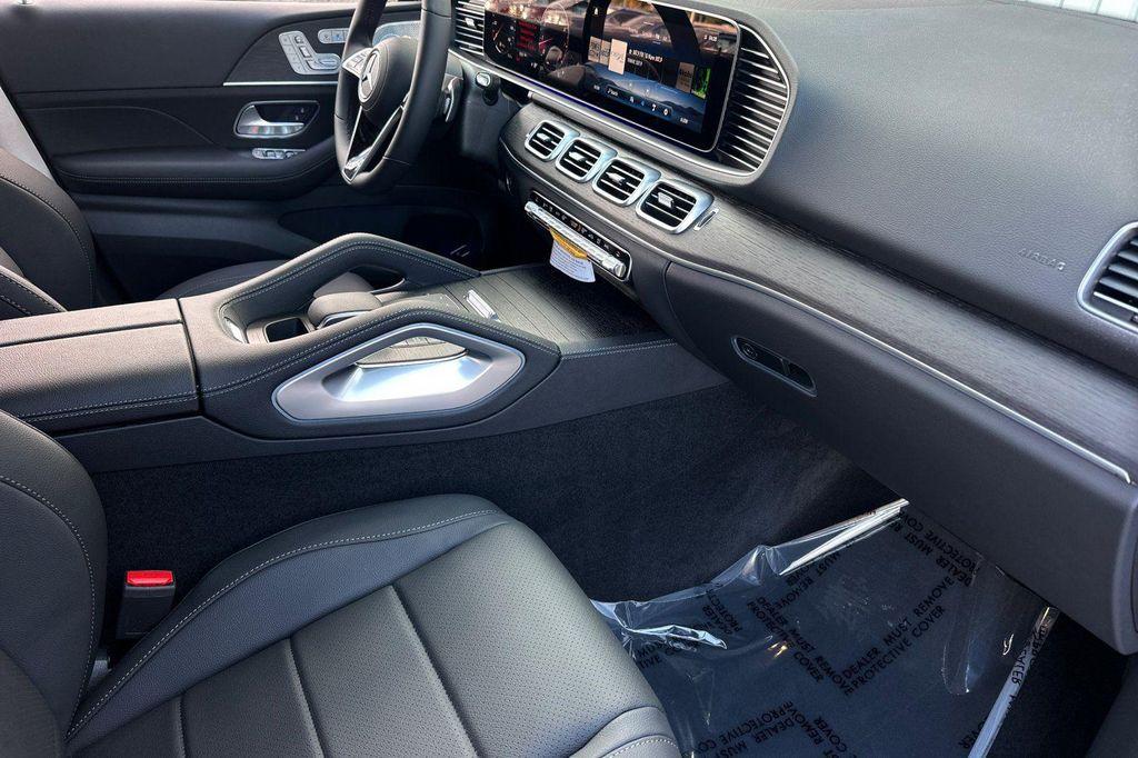 new 2026 Mercedes-Benz GLE 450 car, priced at $78,560