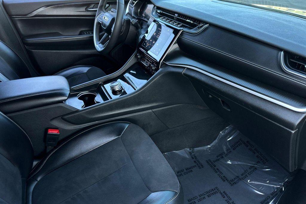 used 2024 Jeep Grand Cherokee L car, priced at $29,000