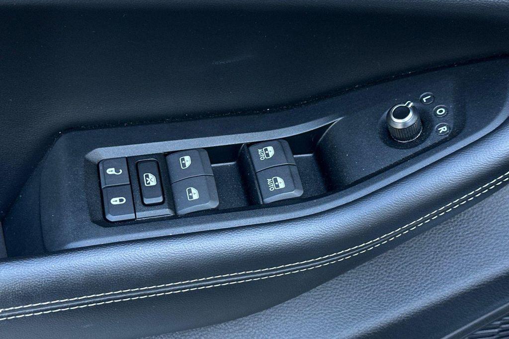 used 2024 Jeep Grand Cherokee L car, priced at $29,000