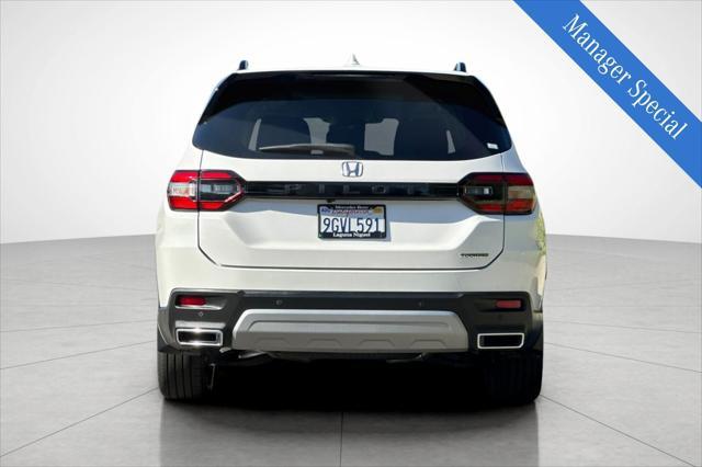 used 2023 Honda Pilot car, priced at $40,650