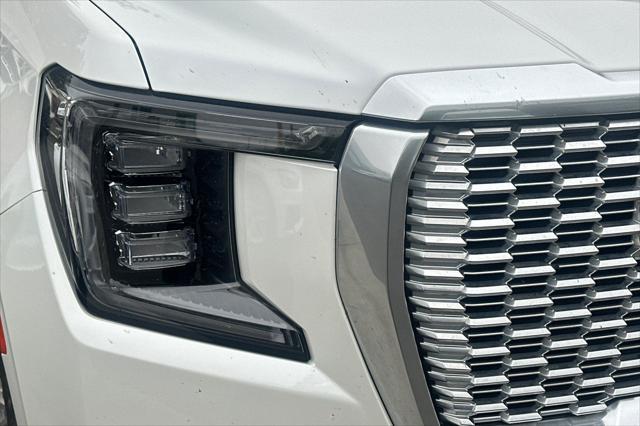 used 2022 GMC Yukon XL car, priced at $55,350