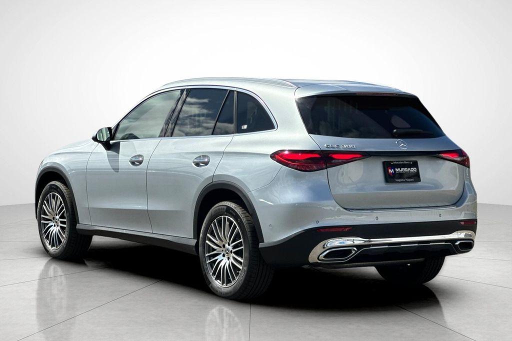 new 2025 Mercedes-Benz GLC 300 car, priced at $47,228