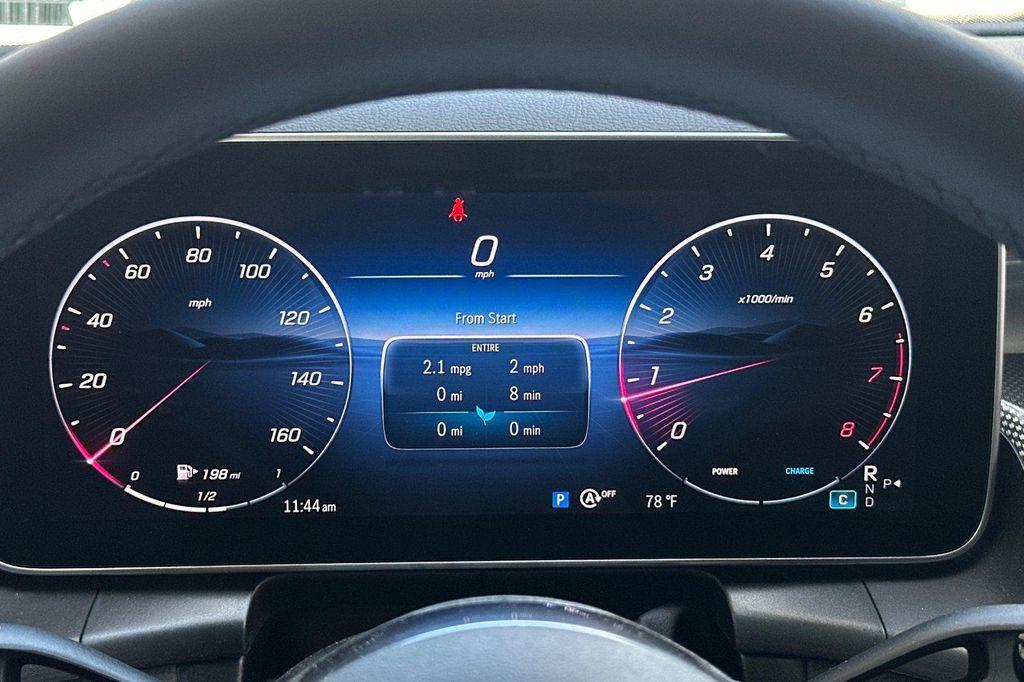 new 2025 Mercedes-Benz GLC 300 car, priced at $47,228