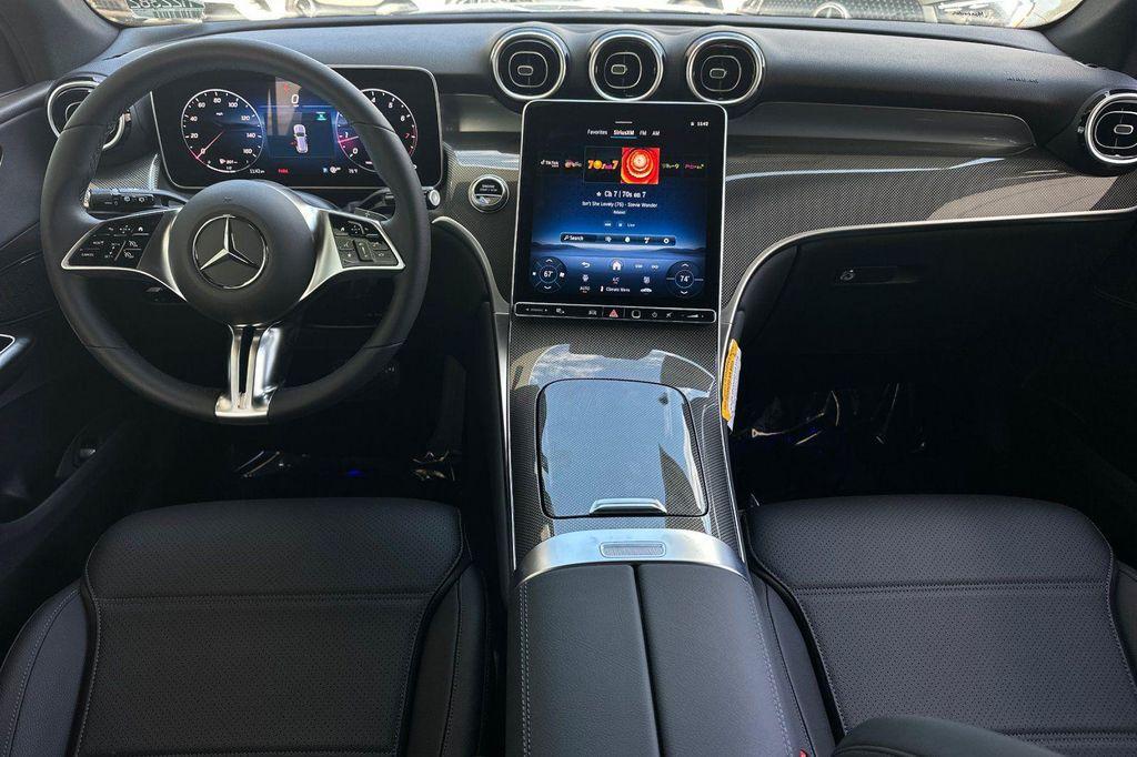 new 2025 Mercedes-Benz GLC 300 car, priced at $47,228