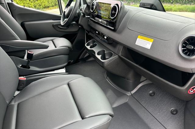 new 2025 Mercedes-Benz Sprinter 2500 car, priced at $69,031
