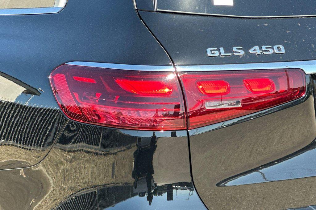new 2026 Mercedes-Benz GLS 450 car, priced at $93,615