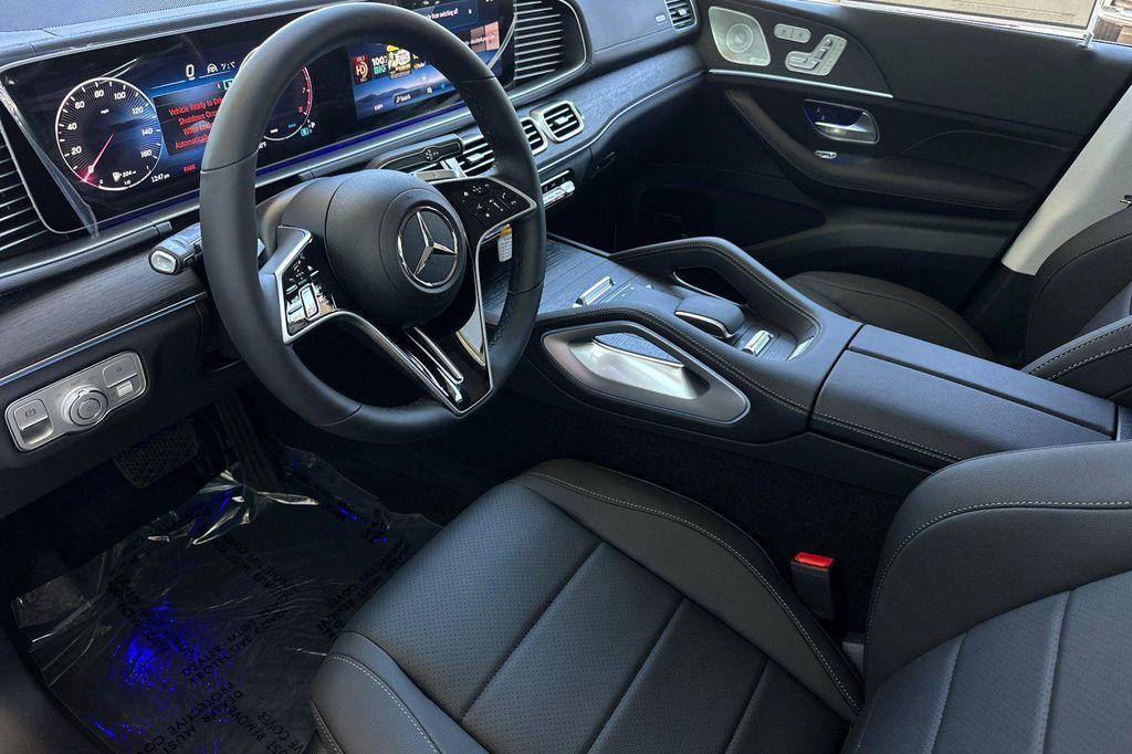 new 2026 Mercedes-Benz GLS 450 car, priced at $93,615