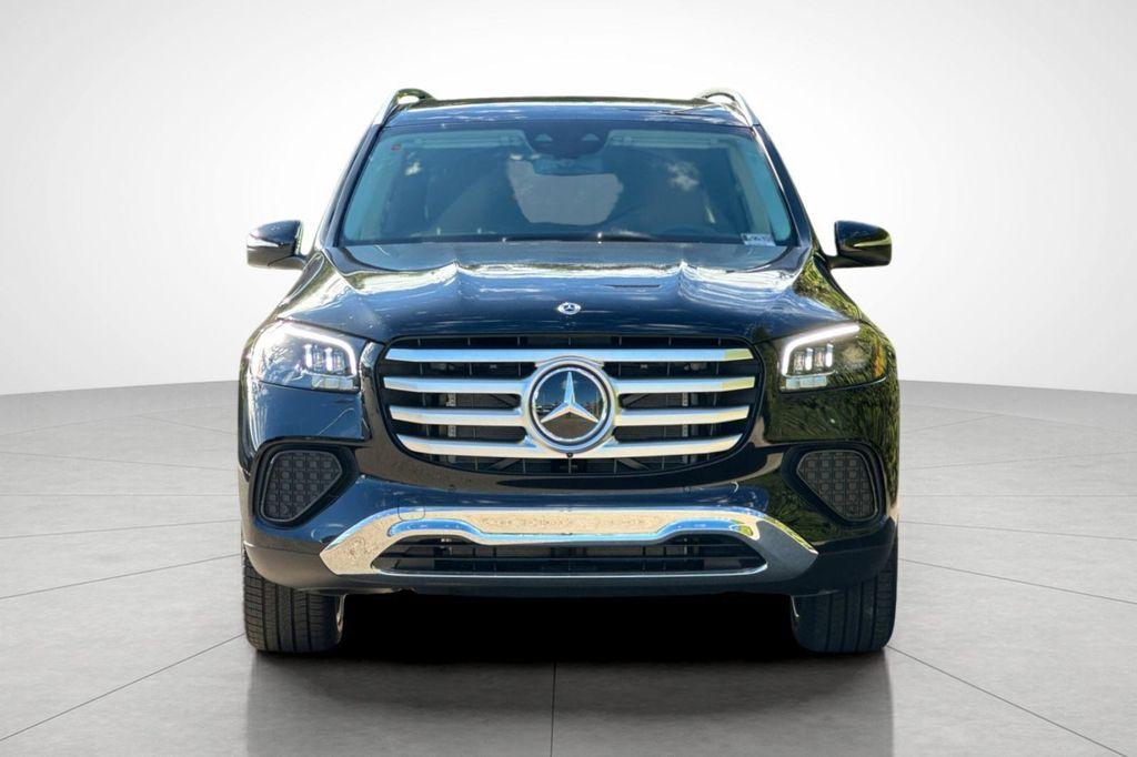 new 2026 Mercedes-Benz GLS 450 car, priced at $94,535