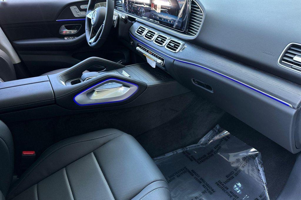 new 2026 Mercedes-Benz GLE 450 car, priced at $79,885