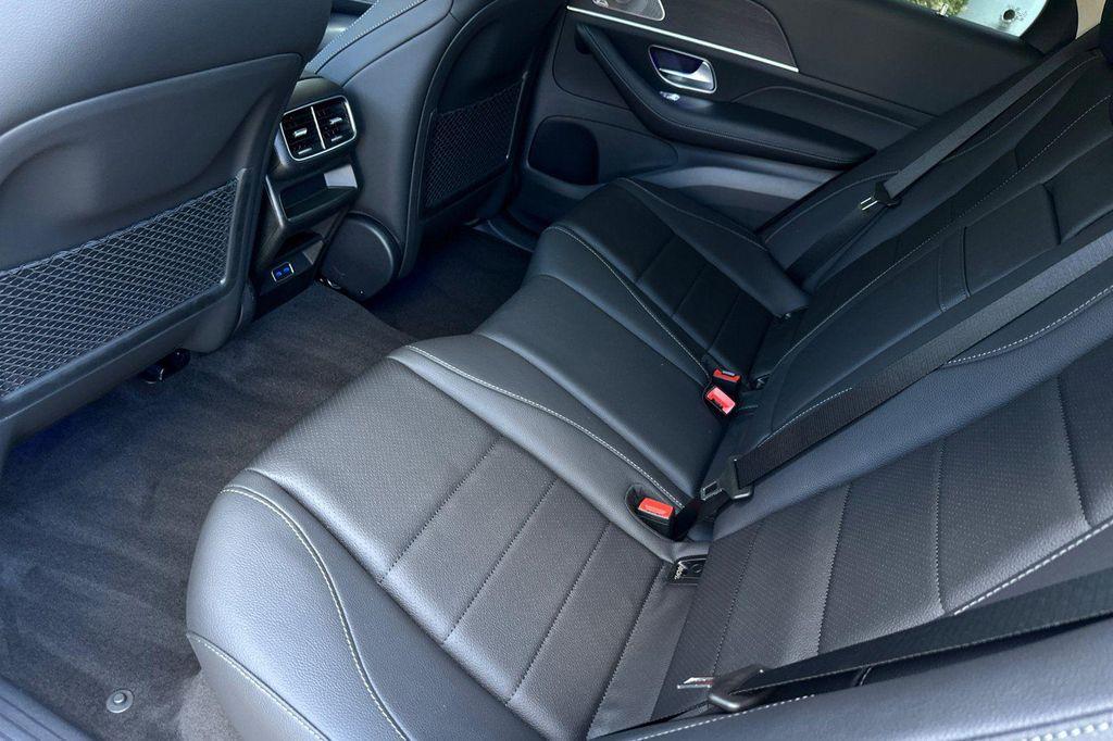new 2026 Mercedes-Benz GLE 450 car, priced at $79,885
