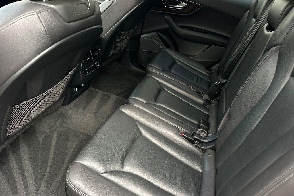 used 2018 Audi Q7 car, priced at $19,250