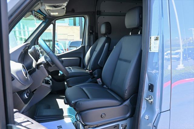 new 2024 Mercedes-Benz Sprinter 2500 car, priced at $69,805