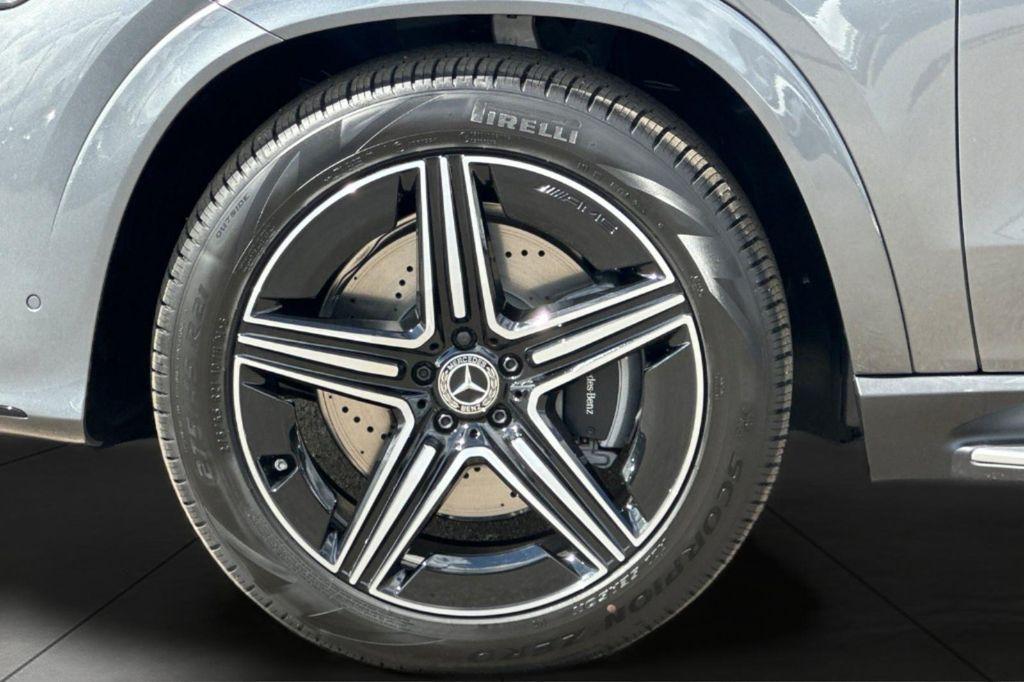 new 2026 Mercedes-Benz GLE 450 car, priced at $82,845