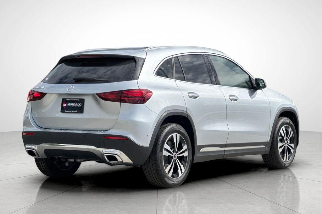 new 2026 Mercedes-Benz GLA 250 car, priced at $51,115