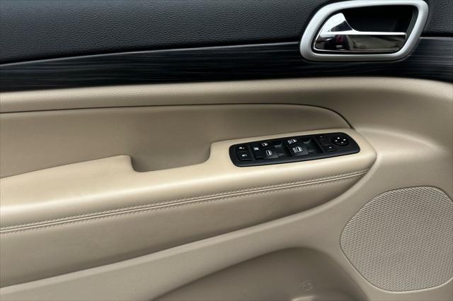 used 2021 Jeep Grand Cherokee car, priced at $23,000