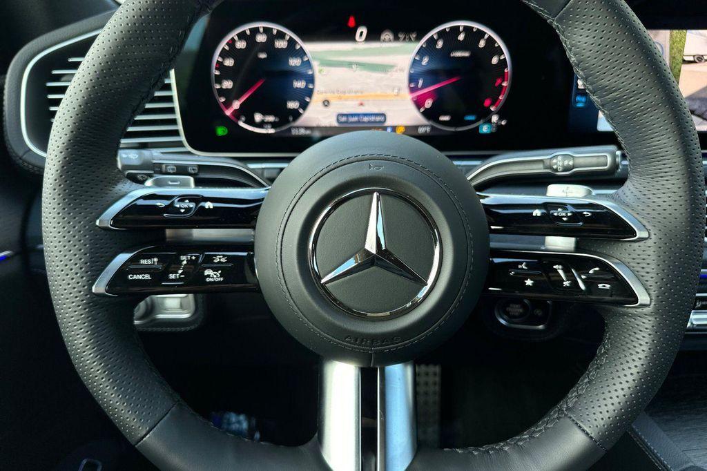 new 2026 Mercedes-Benz GLS 580 car, priced at $122,200
