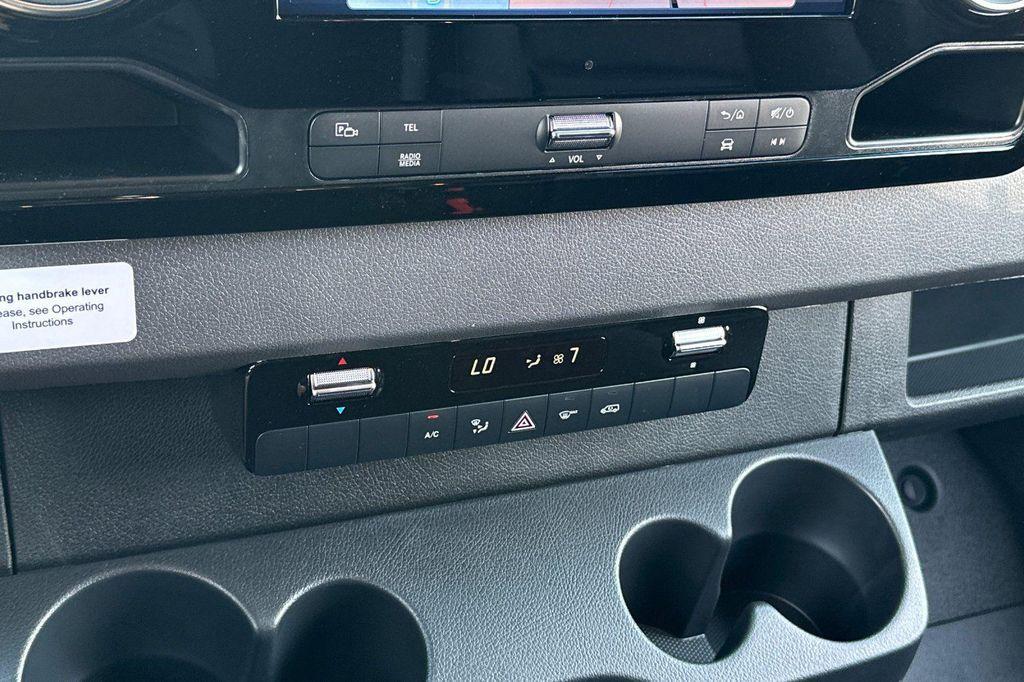 new 2025 Mercedes-Benz Sprinter 2500 car, priced at $78,082