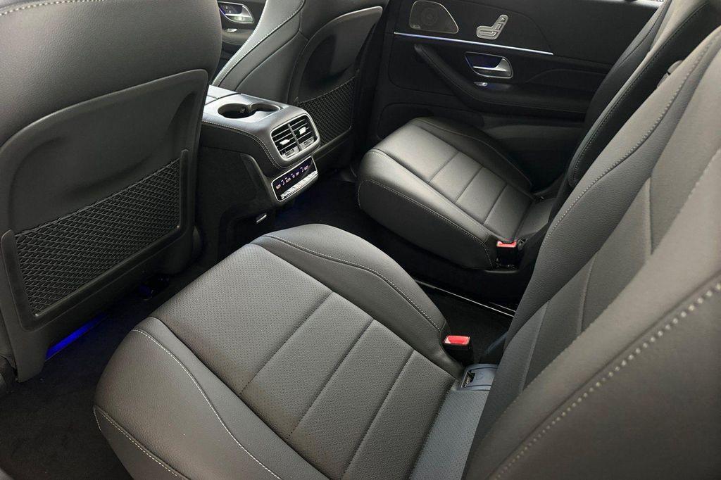 new 2025 Mercedes-Benz GLS 450 car, priced at $91,945