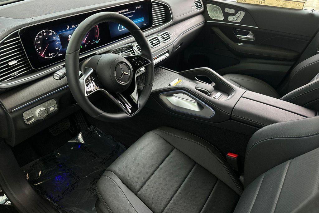 new 2025 Mercedes-Benz GLS 450 car, priced at $91,945