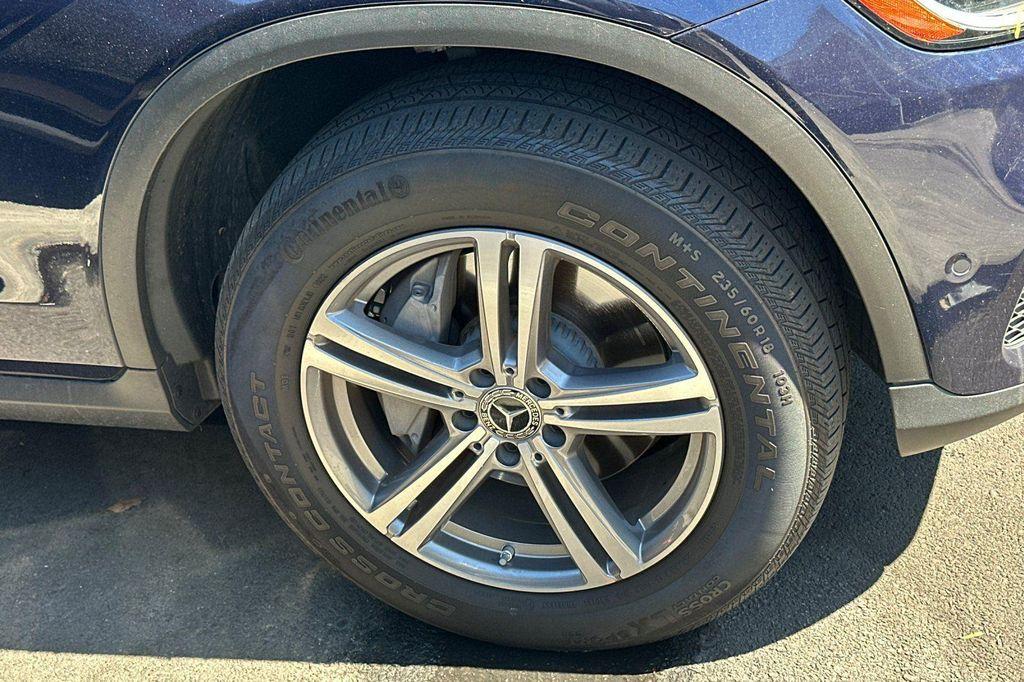 used 2022 Mercedes-Benz GLC 300 car, priced at $33,245