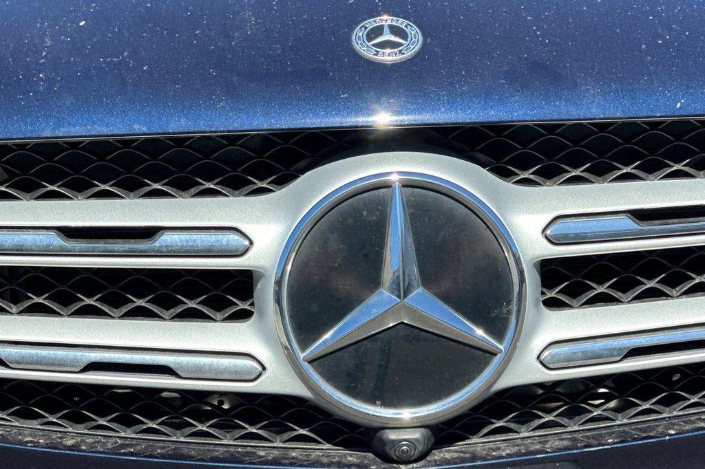 used 2022 Mercedes-Benz GLC 300 car, priced at $33,245