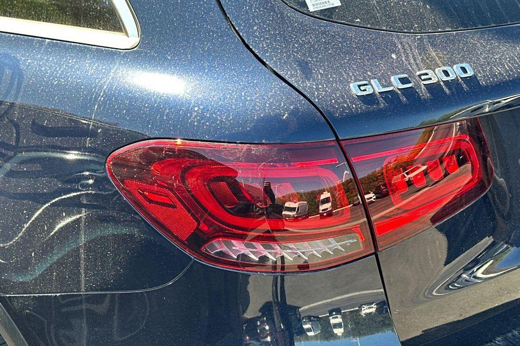 used 2022 Mercedes-Benz GLC 300 car, priced at $33,245