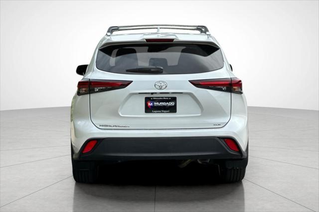 used 2024 Toyota Highlander car, priced at $44,497