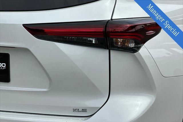 used 2024 Toyota Highlander car, priced at $41,200