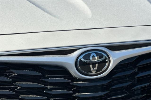 used 2024 Toyota Highlander car, priced at $44,497