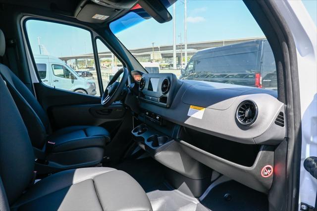 new 2024 Mercedes-Benz Sprinter 2500 car, priced at $59,984