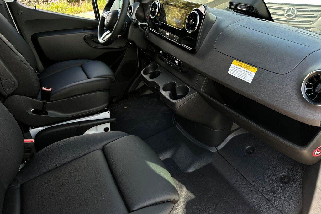 new 2025 Mercedes-Benz Sprinter 2500 car, priced at $61,347