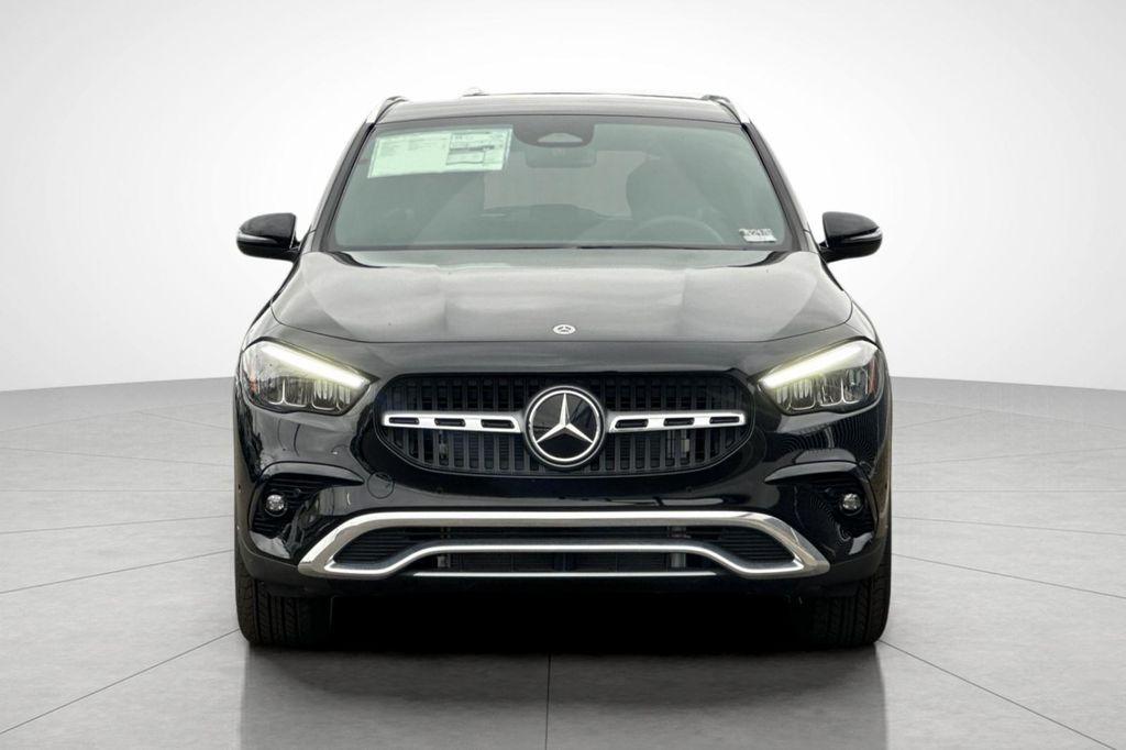 new 2025 Mercedes-Benz GLA 250 car, priced at $40,344