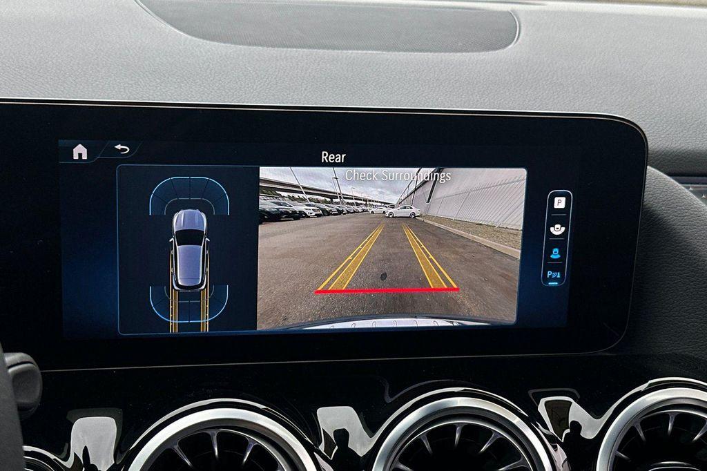 new 2025 Mercedes-Benz GLA 250 car, priced at $40,344