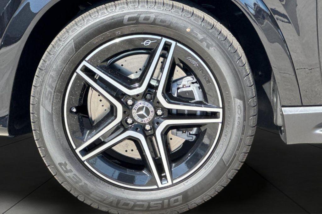 new 2026 Mercedes-Benz GLE 450 car, priced at $84,710