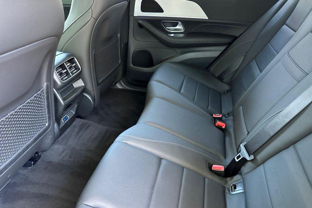 new 2025 Mercedes-Benz GLE 350 car, priced at $68,465