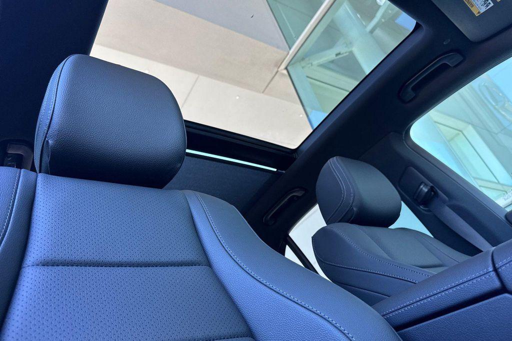 new 2025 Mercedes-Benz GLE 350 car, priced at $68,465