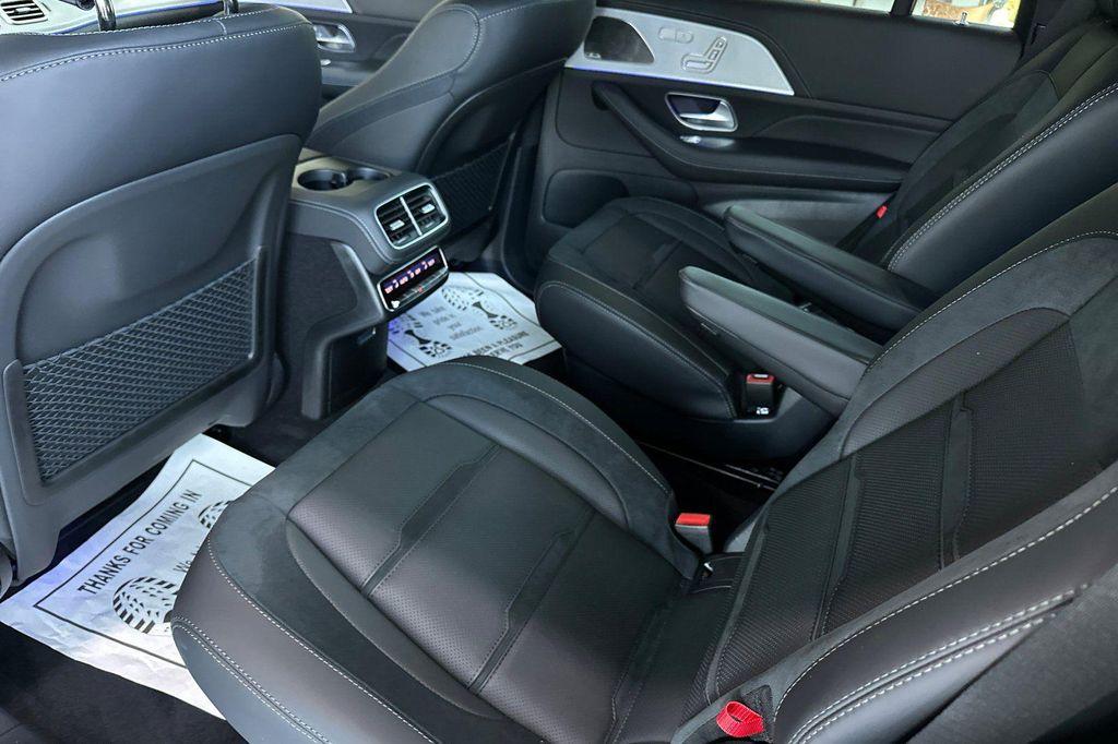 new 2025 Mercedes-Benz AMG GLS 63 car, priced at $145,431