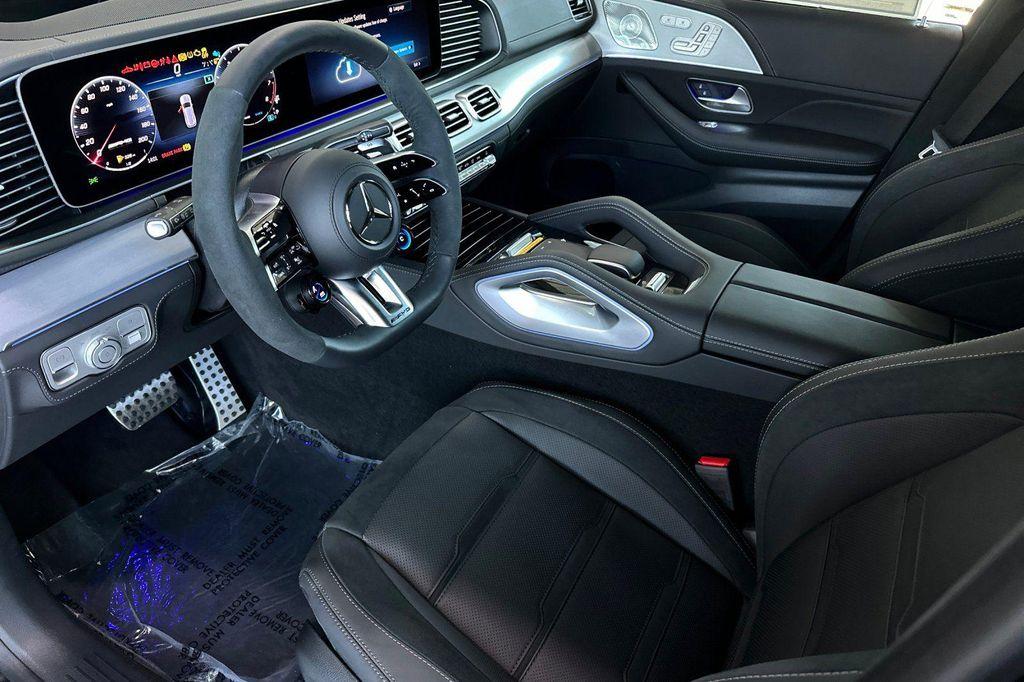 new 2025 Mercedes-Benz AMG GLS 63 car, priced at $145,431