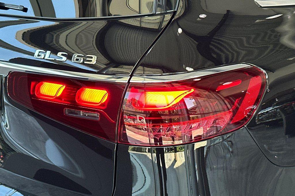 new 2025 Mercedes-Benz AMG GLS 63 car, priced at $145,431