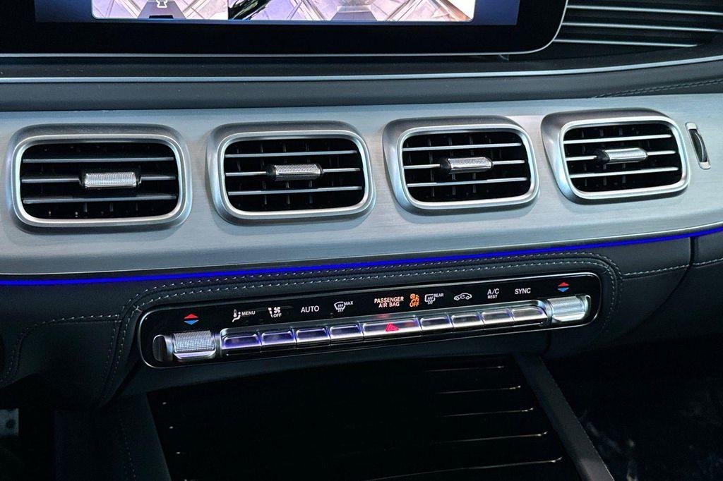 new 2025 Mercedes-Benz AMG GLS 63 car, priced at $145,431