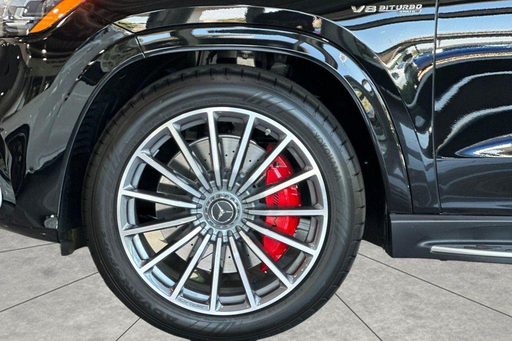 new 2025 Mercedes-Benz AMG GLS 63 car, priced at $145,431