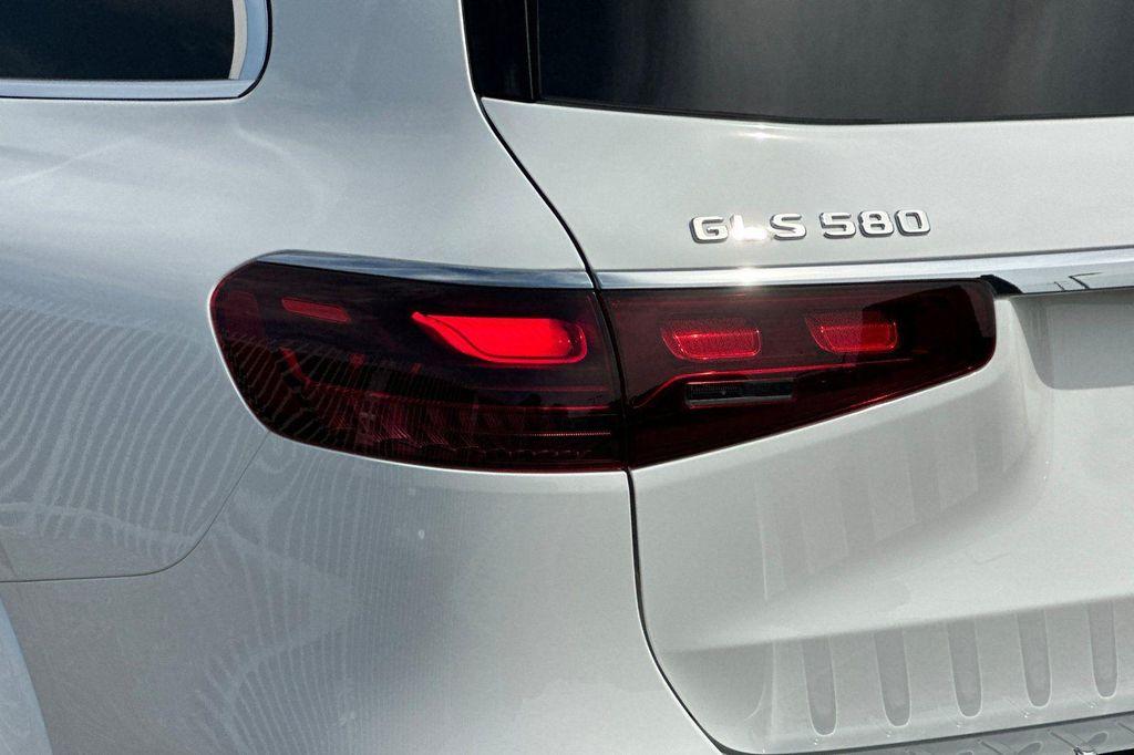 new 2026 Mercedes-Benz GLS 580 car, priced at $120,465